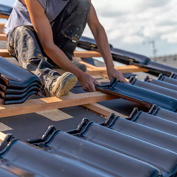 Why Lake Stevens Homeowners Choose Lake Stevens Roofing Pro for Roof and Gutter Repair?